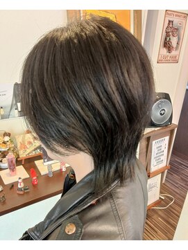 エソラ(esola) ☆大人カッコいいハンサムウルフショート[esola]