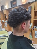 ファミリーズ 竹の山店 メンズパーマ