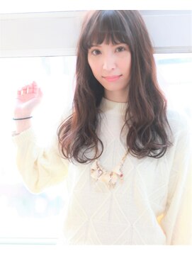 ヘアープロデュース ジェネシス(hair produce genesis) ゆる波巻き×オン眉バング