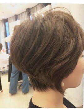 ソメ ベルフローラ川西能勢口店(SOME) セピアブラウン