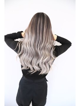 オズ 郡山桑野店(OZ) 《OZ田中》バレイヤージュカラー#外国人風カラー