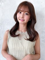 アフロート ルヴア(AFLOAT RUVUA)&nbsp;るなstyle ゆるふわくびれヘア 顔周りレイヤー 20代30代40代