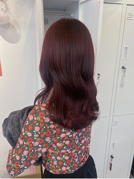 シエル 一社(cher) 上品なワインレッドカラー