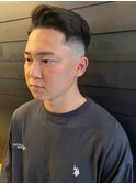 フェードカット　七三分け　アップバング　毛流れパーマ