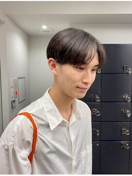 ヘアー アイス 御器所本店(HAIR ICI) シースルーマッシュメンズショートセンターパートブラウンカラー