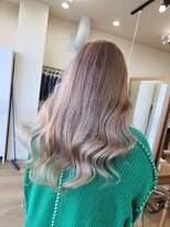 ミラシィ 成田(Mirashy)&nbsp;ハイライトカラーミルクティーベージュレイヤーカット