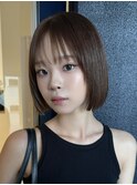 前下がりボブ　アッシュカラー　縮毛矯正　ブリーチなしカラー