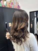 ロア 熊本(LOA)&nbsp;コテ巻き風パーマ　32ミリコテ風