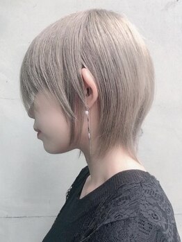 ブラウン(Brown)の写真/髪と頭皮に優しい薬剤を使用しているから、繰り返しの白髪染めでもダメージレスで艶やかな仕上がりに！