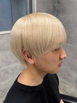 ルイス(L'wis)&nbsp;ホワイトブロンド 渋谷 ブリーチ ベージュ