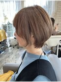 ショートボブ