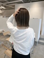 ソア(soa) ナチュラルなハイライトボブ