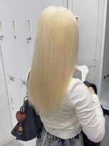 ソメルン 秋葉原&nbsp;秋葉原で叶えるプラチナブロンドロング