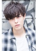 ビジネスマンに人気！くせ毛風パーマ×フェザーマッシュ