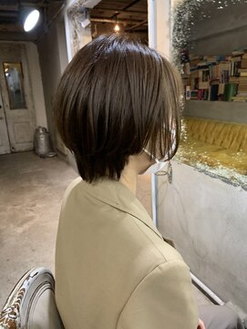 ロイジー(roijir) 【roijir 表参道】くびれショート☆オリーブブラウン