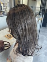 ムード カナザワ(mood kanazawa)&nbsp;おとなかわいいフォギーベージュハイライト