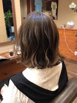 ヘア フロリク(Hair Frolic) ゆるふわカールスタイル