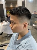 バーバー 大人気ジェットモヒカン×ツイスト×フェードカット