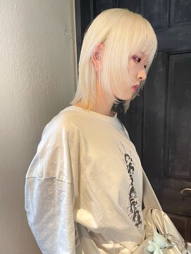 ソイ 下北沢(soi) 【White】ホワイトブロンド_ケアブリーチ_ボブウルフ