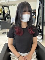 アクアオモテサンドウ(ACQUA omotesando)&nbsp;△裾カラーピンクレッドレイヤーカットウルフカット姫カット
