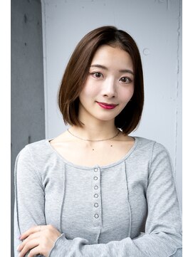 レノラ 本町(LENORA) 20代30代大人かわいいナチュラル暗髪エアーストレートヘア
