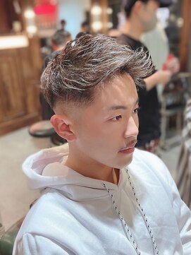 エイトメン 池袋東口店(EIGHT MEN) フェードジェットモヒカン