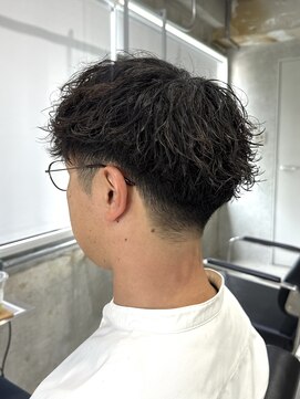 ラック(LUCK) ダークアッシュ/アッシュブラック/カルマパーマ/ベリーショート