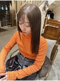 アッシュベージュカラー　ワンレンストレートロング