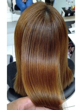 ヘアースタジオ ジェイワン(hair studio J ONE) 30代40代50代60代モワつく癖毛の大人ナチュラルエアーストレート