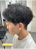 栃木メンズパーマメンズカットセンターパートメンズマッシュ緩め