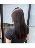 オリーブブラウン