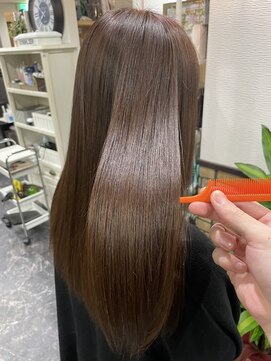 ヘアメイクアクト 都賀店 色抜けしても◎！春の柔らかいベージュ