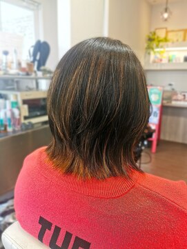ドゥージングヘアースクラッチ(Dozing Hair Scratch) メッシュ＆インナーカラー