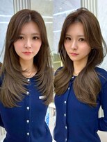 アフロートリノ(AFLOAT Leino) 巻きも可愛い結べるレイヤーカット 上品くびれヘア 2wayバング