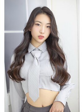 艶ブラウンの大人ナチュラル