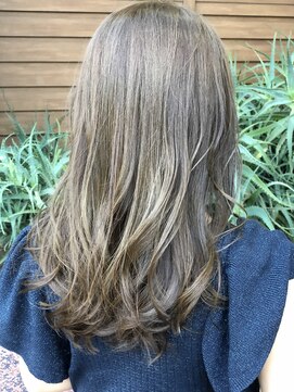 ダリア(DAHLIA) ラベンダーアッシュ