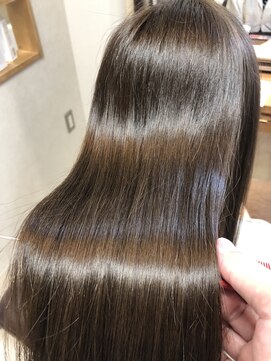 トゥーリ 筑紫野店(tuuli) 髪質改善 ヘアエステ 艶髪 白髪 イルミナカラー    縮毛矯正 ★