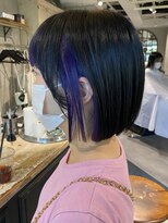 ロリム(RorriM)&nbsp;切りっぱなしボブ　インナーカラー　パープル　ダブルカラー