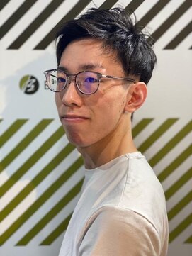 バーバーバー 四谷(BARBER-BAR) ツイストアップバンクショートスタイル