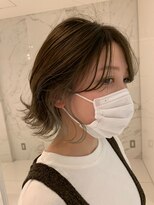 エン(en,)&nbsp;インナーカラー/シアーベージュ/外ハネボブ