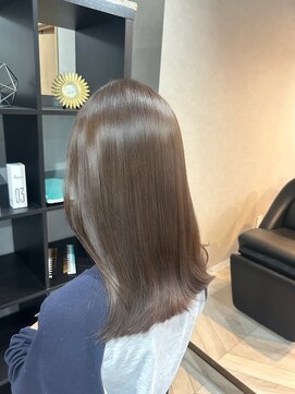 エミュー(Emu) オリーブグレージュカラー☆