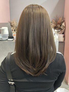 クム(kumu) 韓国へア/レイヤー/顔周り/ボブ/透明感カラー