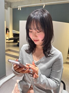 アム(amu) 韓国ヘア/レイヤーカット/ハッシュカット/顔まわりカット
