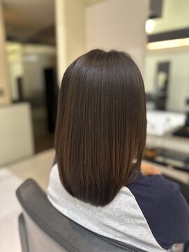 ジェイズヴィズグラム(J's.viz.glam) ストレートパーマ