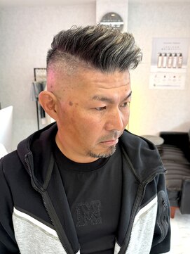 フラワー ナガハマ(Flower Nagahama) サイドパート×毛流れパーマ