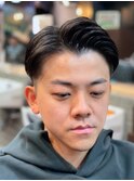 センターパート　七三分け　フェード　ビジネスバーバー