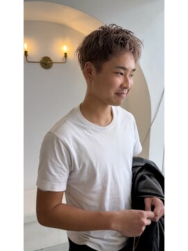 エマン(AIMANT) ミルクティーベージュ　メンズショート