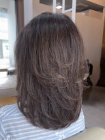 カシー(Casii)&nbsp;50代からの艶感レイヤーカット