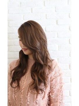 ナンバー イル デュッカ 札幌(N° il duca) ロングレイヤースタイル