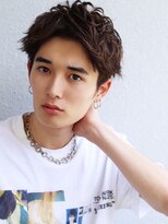 七三オールバック　ツイストパーマ　ビジネス　かき上げヘア